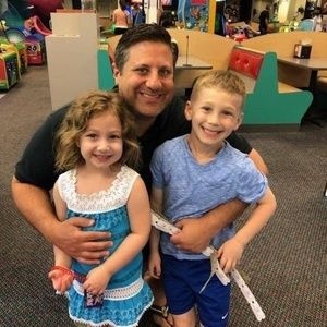 Meet your Posher, Carl